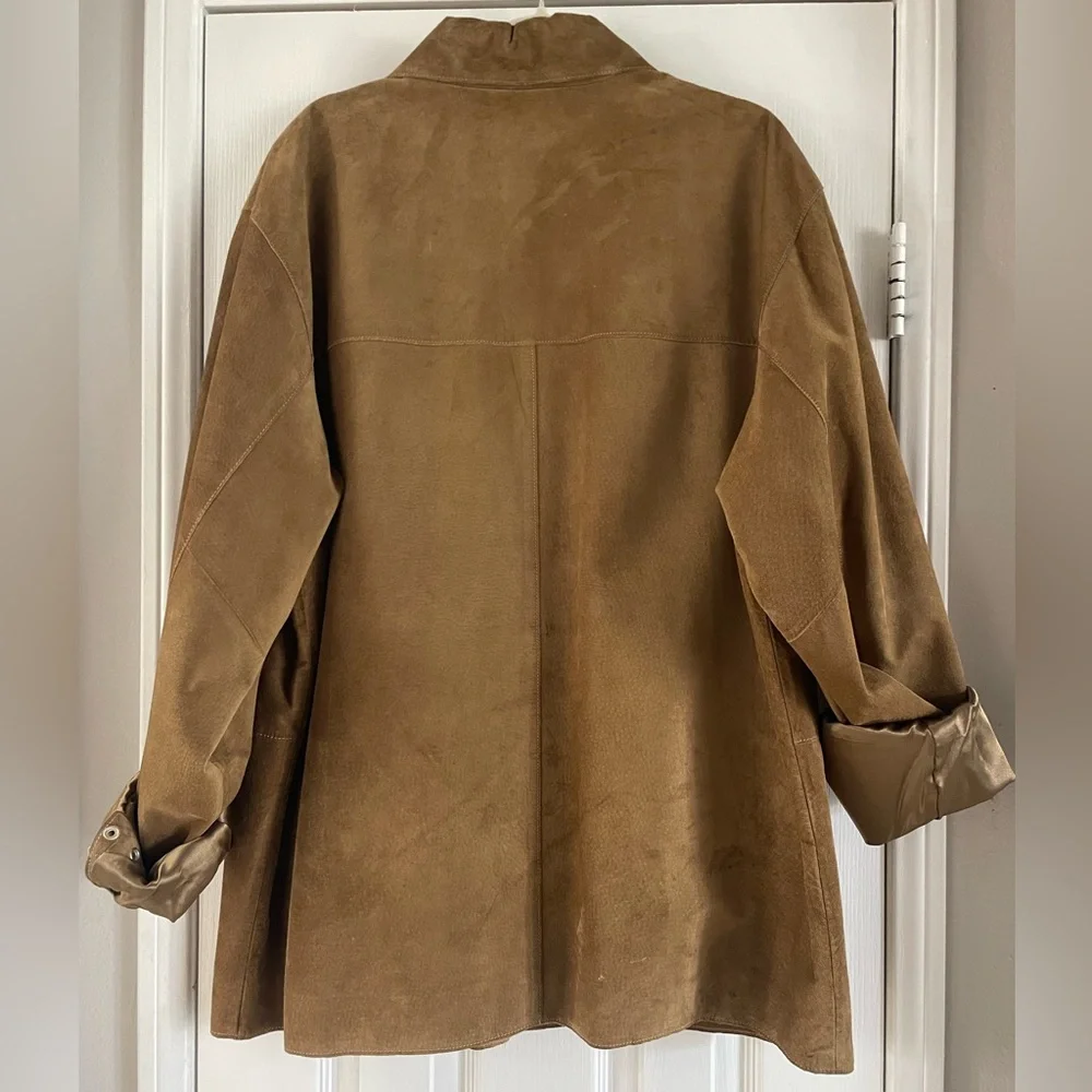 Andrew Marc 100% Leather Tan Suede Oversized Utility Jacket - Picture 4 of 8